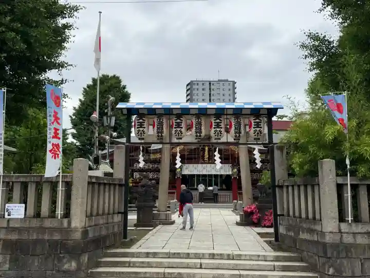 素盞雄神社の{uncategorized: "未分類", other: "その他", undefined: "問題あり", building: "その他建物", grave: "お墓", sacred_gate: "鳥居", guardian: "狛犬", statue: "像", buddha: "仏像", history: "歴史", nature: "自然", garden: "庭園", animal: "動物", pagoda: "塔", temizu: "手水舎", mountain_gate: "山門・神門", sanctuary: "本殿・本堂", subordinate: "末社・摂社", art: "芸術", scenery: "景色", jizo: "地蔵", ema: "絵馬", goshuin: "御朱印", omikuji: "おみくじ", items: "授与品その他", amulet: "お守り", goshuincho: "御朱印帳", eats: "食事", festival: "お祭り", votive_dance: "神楽", shichigosan: "七五三参", wedding: "結婚式", experience: "体験その他", initially: "初詣", around: "周辺", anti_infection: "感染症対策"}