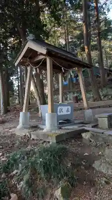 生子神社の{uncategorized: "未分類", other: "その他", undefined: "問題あり", building: "その他建物", grave: "お墓", sacred_gate: "鳥居", guardian: "狛犬", statue: "像", buddha: "仏像", history: "歴史", nature: "自然", garden: "庭園", animal: "動物", pagoda: "塔", temizu: "手水舎", mountain_gate: "山門・神門", sanctuary: "本殿・本堂", subordinate: "末社・摂社", art: "芸術", scenery: "景色", jizo: "地蔵", ema: "絵馬", goshuin: "御朱印", omikuji: "おみくじ", items: "授与品その他", amulet: "お守り", goshuincho: "御朱印帳", eats: "食事", festival: "お祭り", votive_dance: "神楽", shichigosan: "七五三参", wedding: "結婚式", experience: "体験その他", initially: "初詣", around: "周辺", anti_infection: "感染症対策"}