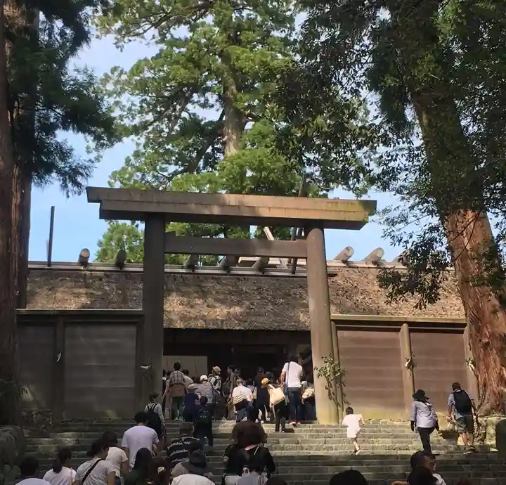 伊勢神宮内宮(皇大神宮)の鳥居