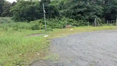 臼谷稲荷神社の庭園