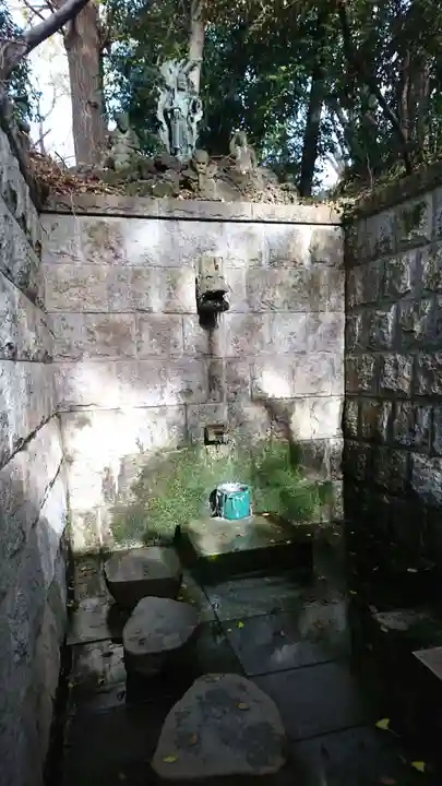 金蔵寺の手水舎