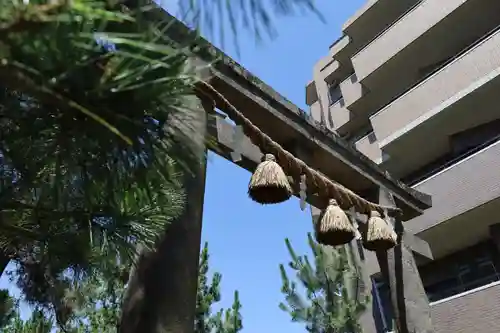 鶴嶺八幡宮の鳥居