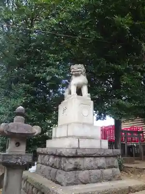 諏訪神社の狛犬