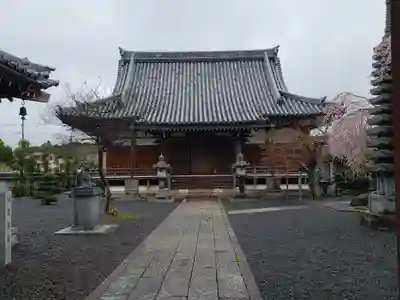 長福寺の本殿・本堂