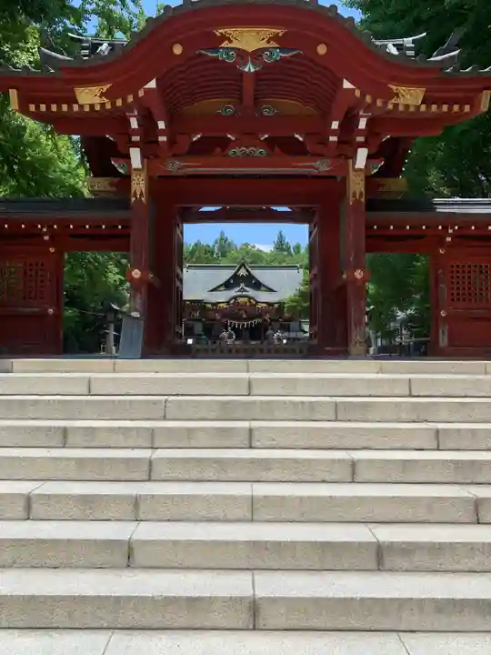 秩父神社の山門・神門