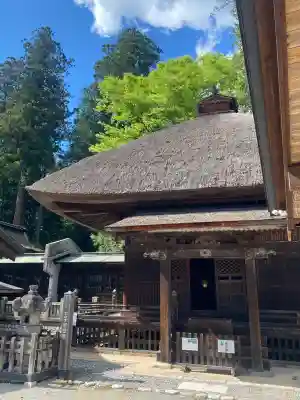 若一王子神社の{uncategorized: "未分類", other: "その他", undefined: "問題あり", building: "その他建物", grave: "お墓", sacred_gate: "鳥居", guardian: "狛犬", statue: "像", buddha: "仏像", history: "歴史", nature: "自然", garden: "庭園", animal: "動物", pagoda: "塔", temizu: "手水舎", mountain_gate: "山門・神門", sanctuary: "本殿・本堂", subordinate: "末社・摂社", art: "芸術", scenery: "景色", jizo: "地蔵", ema: "絵馬", goshuin: "御朱印", omikuji: "おみくじ", items: "授与品その他", amulet: "お守り", goshuincho: "御朱印帳", eats: "食事", festival: "お祭り", votive_dance: "神楽", shichigosan: "七五三参", wedding: "結婚式", experience: "体験その他", initially: "初詣", around: "周辺", anti_infection: "感染症対策"}