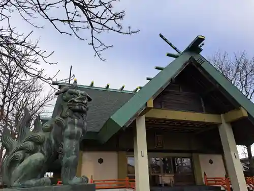 鳥取神社の本殿