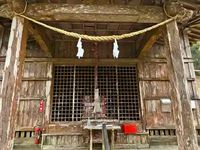 巨田神社の本殿・本堂