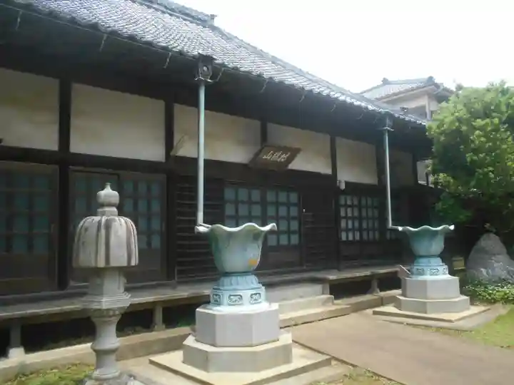 慈雲寺の本殿・本堂