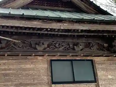 磐椅神社の芸術