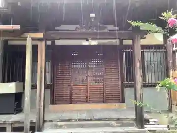 六通寺の本殿・本堂