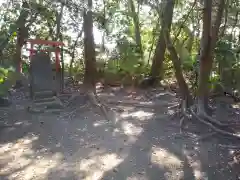 蚕霊神社の建物その他