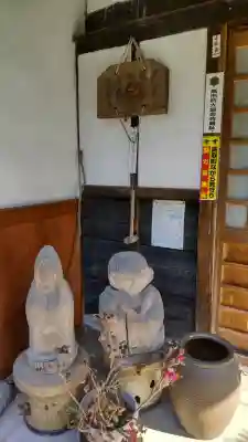 光雲寺の{uncategorized: "未分類", other: "その他", undefined: "問題あり", building: "その他建物", grave: "お墓", sacred_gate: "鳥居", guardian: "狛犬", statue: "像", buddha: "仏像", history: "歴史", nature: "自然", garden: "庭園", animal: "動物", pagoda: "塔", temizu: "手水舎", mountain_gate: "山門・神門", sanctuary: "本殿・本堂", subordinate: "末社・摂社", art: "芸術", scenery: "景色", jizo: "地蔵", ema: "絵馬", goshuin: "御朱印", omikuji: "おみくじ", items: "授与品その他", amulet: "お守り", goshuincho: "御朱印帳", eats: "食事", festival: "お祭り", votive_dance: "神楽", shichigosan: "七五三参", wedding: "結婚式", experience: "体験その他", initially: "初詣", around: "周辺", anti_infection: "感染症対策"}