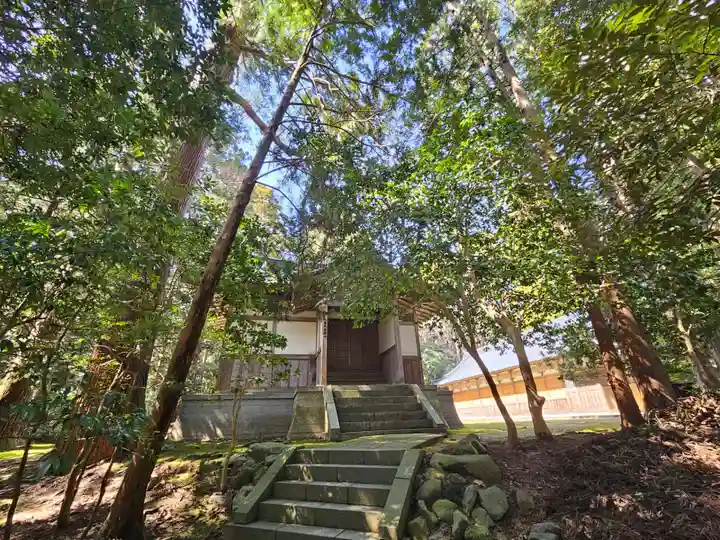 彌彦神社(新潟県)