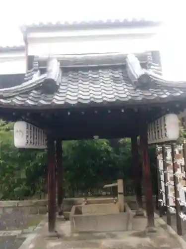 両足院の手水舎