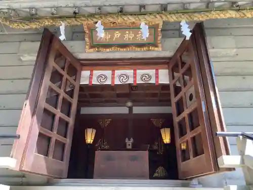 前鳥神社の末社