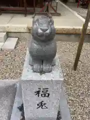 三輪神社の狛犬