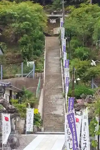 石都々古和気神社の庭園