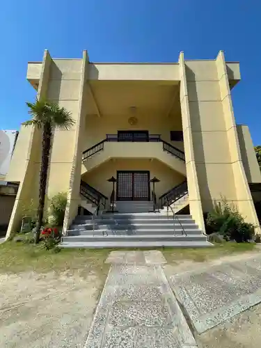 良運院の本殿・本堂