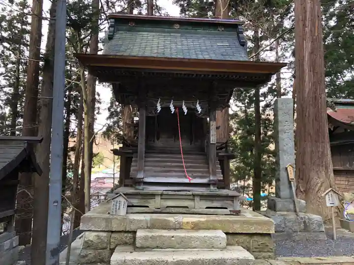 熊野大社の末社・摂社