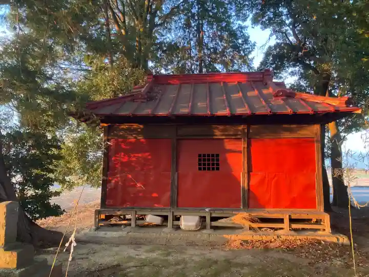 八龍神社の{uncategorized: "未分類", other: "その他", undefined: "問題あり", building: "その他建物", grave: "お墓", sacred_gate: "鳥居", guardian: "狛犬", statue: "像", buddha: "仏像", history: "歴史", nature: "自然", garden: "庭園", animal: "動物", pagoda: "塔", temizu: "手水舎", mountain_gate: "山門・神門", sanctuary: "本殿・本堂", subordinate: "末社・摂社", art: "芸術", scenery: "景色", jizo: "地蔵", ema: "絵馬", goshuin: "御朱印", omikuji: "おみくじ", items: "授与品その他", amulet: "お守り", goshuincho: "御朱印帳", eats: "食事", festival: "お祭り", votive_dance: "神楽", shichigosan: "七五三参", wedding: "結婚式", experience: "体験その他", initially: "初詣", around: "周辺", anti_infection: "感染症対策"}