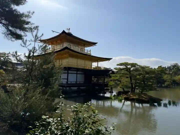 鹿苑寺(金閣寺)の{uncategorized: "未分類", other: "その他", undefined: "問題あり", building: "その他建物", grave: "お墓", sacred_gate: "鳥居", guardian: "狛犬", statue: "像", buddha: "仏像", history: "歴史", nature: "自然", garden: "庭園", animal: "動物", pagoda: "塔", temizu: "手水舎", mountain_gate: "山門・神門", sanctuary: "本殿・本堂", subordinate: "末社・摂社", art: "芸術", scenery: "景色", jizo: "地蔵", ema: "絵馬", goshuin: "御朱印", omikuji: "おみくじ", items: "授与品その他", amulet: "お守り", goshuincho: "御朱印帳", eats: "食事", festival: "お祭り", votive_dance: "神楽", shichigosan: "七五三参", wedding: "結婚式", experience: "体験その他", initially: "初詣", around: "周辺", anti_infection: "感染症対策"}