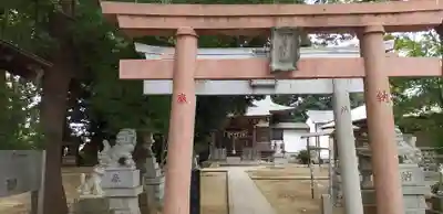 初富稲荷神社の鳥居