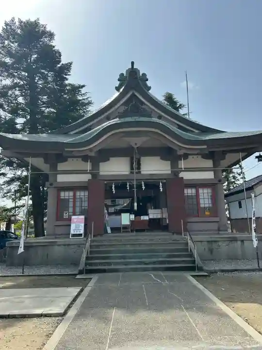 新川神社の本殿・本堂