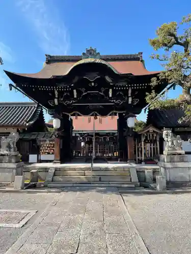 六孫王神社の本殿・本堂