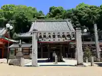 瀧谷不動尊 明王寺の{uncategorized: "未分類", other: "その他", undefined: "問題あり", building: "その他建物", grave: "お墓", sacred_gate: "鳥居", guardian: "狛犬", statue: "像", buddha: "仏像", history: "歴史", nature: "自然", garden: "庭園", animal: "動物", pagoda: "塔", temizu: "手水舎", mountain_gate: "山門・神門", sanctuary: "本殿・本堂", subordinate: "末社・摂社", art: "芸術", scenery: "景色", jizo: "地蔵", ema: "絵馬", goshuin: "御朱印", omikuji: "おみくじ", items: "授与品その他", amulet: "お守り", goshuincho: "御朱印帳", eats: "食事", festival: "お祭り", votive_dance: "神楽", shichigosan: "七五三参", wedding: "結婚式", experience: "体験その他", initially: "初詣", around: "周辺", anti_infection: "感染症対策"}