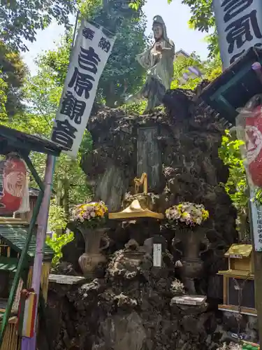 吉原弁財天本宮（吉原神社奥宮）の仏像