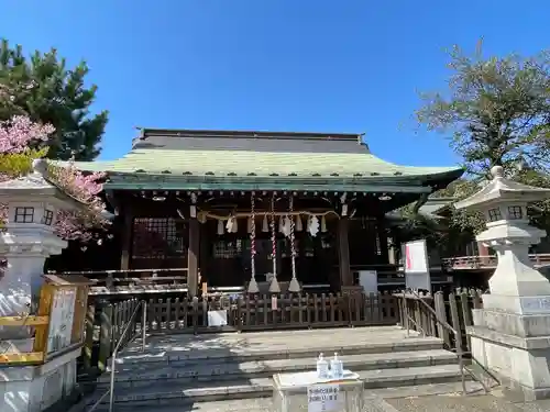 新宿下落合氷川神社の本殿・本堂