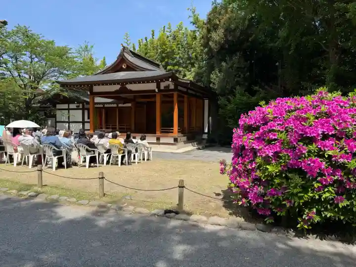阿佐ヶ谷神明宮の{uncategorized: "未分類", other: "その他", undefined: "問題あり", building: "その他建物", grave: "お墓", sacred_gate: "鳥居", guardian: "狛犬", statue: "像", buddha: "仏像", history: "歴史", nature: "自然", garden: "庭園", animal: "動物", pagoda: "塔", temizu: "手水舎", mountain_gate: "山門・神門", sanctuary: "本殿・本堂", subordinate: "末社・摂社", art: "芸術", scenery: "景色", jizo: "地蔵", ema: "絵馬", goshuin: "御朱印", omikuji: "おみくじ", items: "授与品その他", amulet: "お守り", goshuincho: "御朱印帳", eats: "食事", festival: "お祭り", votive_dance: "神楽", shichigosan: "七五三参", wedding: "結婚式", experience: "体験その他", initially: "初詣", around: "周辺", anti_infection: "感染症対策"}
