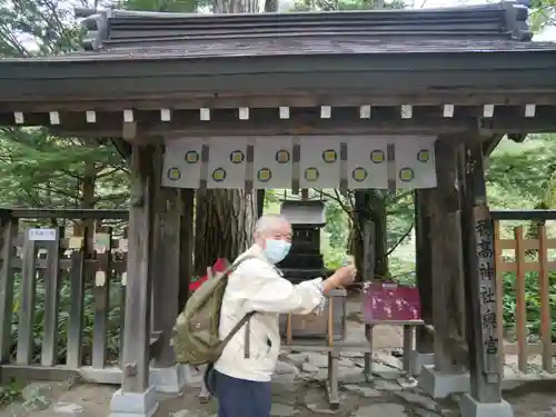 穂高神社奥宮の本殿