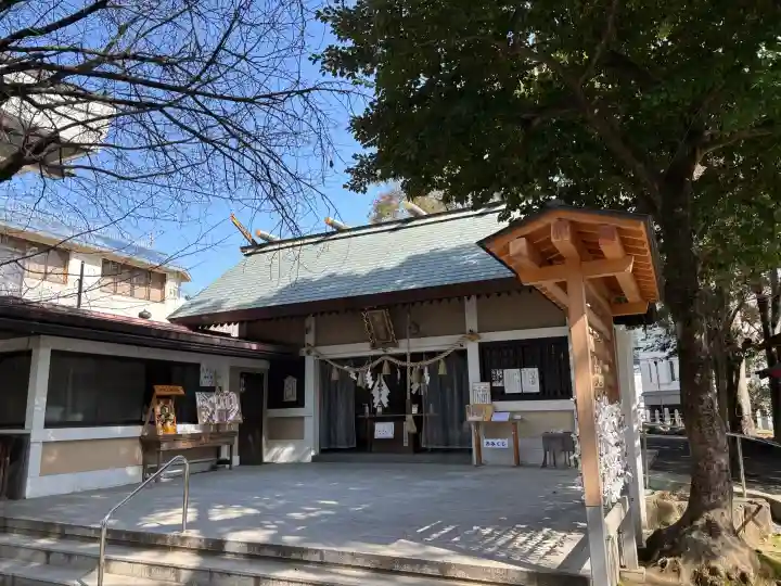 碇神社の{uncategorized: "未分類", other: "その他", undefined: "問題あり", building: "その他建物", grave: "お墓", sacred_gate: "鳥居", guardian: "狛犬", statue: "像", buddha: "仏像", history: "歴史", nature: "自然", garden: "庭園", animal: "動物", pagoda: "塔", temizu: "手水舎", mountain_gate: "山門・神門", sanctuary: "本殿・本堂", subordinate: "末社・摂社", art: "芸術", scenery: "景色", jizo: "地蔵", ema: "絵馬", goshuin: "御朱印", omikuji: "おみくじ", items: "授与品その他", amulet: "お守り", goshuincho: "御朱印帳", eats: "食事", festival: "お祭り", votive_dance: "神楽", shichigosan: "七五三参", wedding: "結婚式", experience: "体験その他", initially: "初詣", around: "周辺", anti_infection: "感染症対策"}