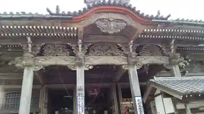 誕生寺の本殿・本堂