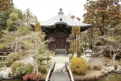 清凉寺の本殿・本堂