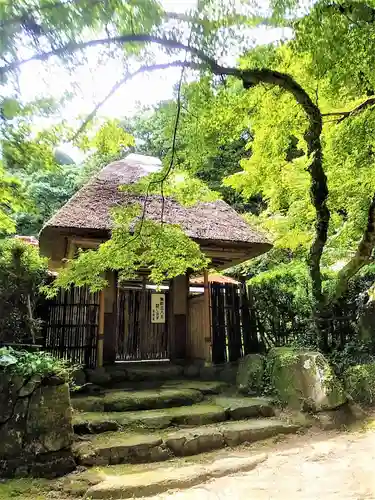 仁比山神社の建物その他