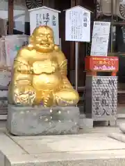 田村神社の像