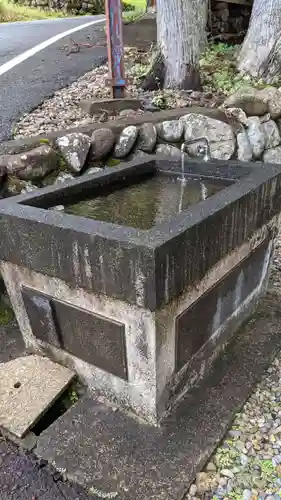 神明神社の手水