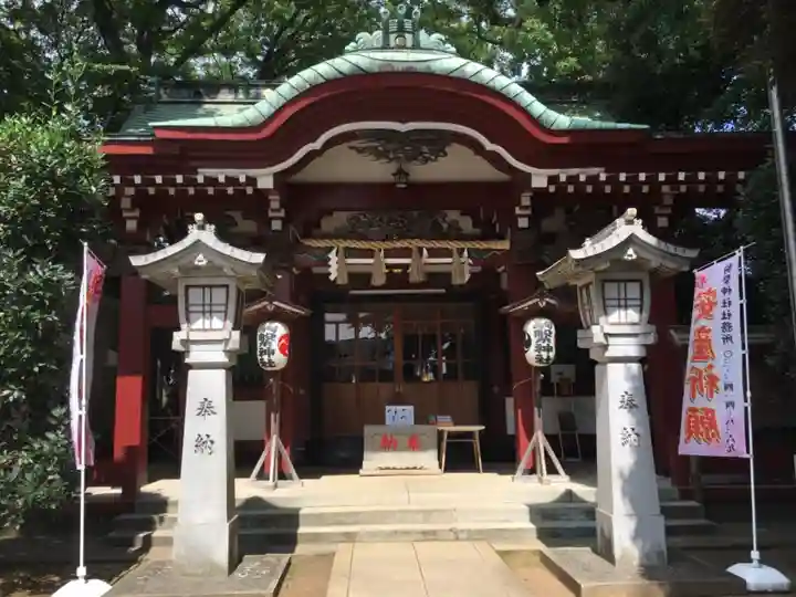 駒繋神社の本殿・本堂