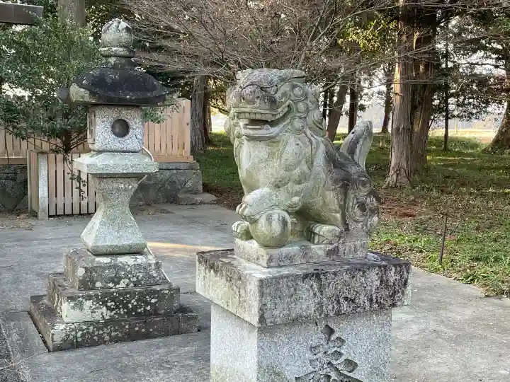 天玉神社の{uncategorized: "未分類", other: "その他", undefined: "問題あり", building: "その他建物", grave: "お墓", sacred_gate: "鳥居", guardian: "狛犬", statue: "像", buddha: "仏像", history: "歴史", nature: "自然", garden: "庭園", animal: "動物", pagoda: "塔", temizu: "手水舎", mountain_gate: "山門・神門", sanctuary: "本殿・本堂", subordinate: "末社・摂社", art: "芸術", scenery: "景色", jizo: "地蔵", ema: "絵馬", goshuin: "御朱印", omikuji: "おみくじ", items: "授与品その他", amulet: "お守り", goshuincho: "御朱印帳", eats: "食事", festival: "お祭り", votive_dance: "神楽", shichigosan: "七五三参", wedding: "結婚式", experience: "体験その他", initially: "初詣", around: "周辺", anti_infection: "感染症対策"}