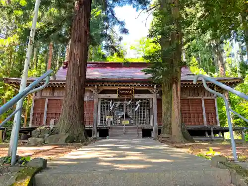 飯縄神社 里宮（皇足穂命神社）の本殿