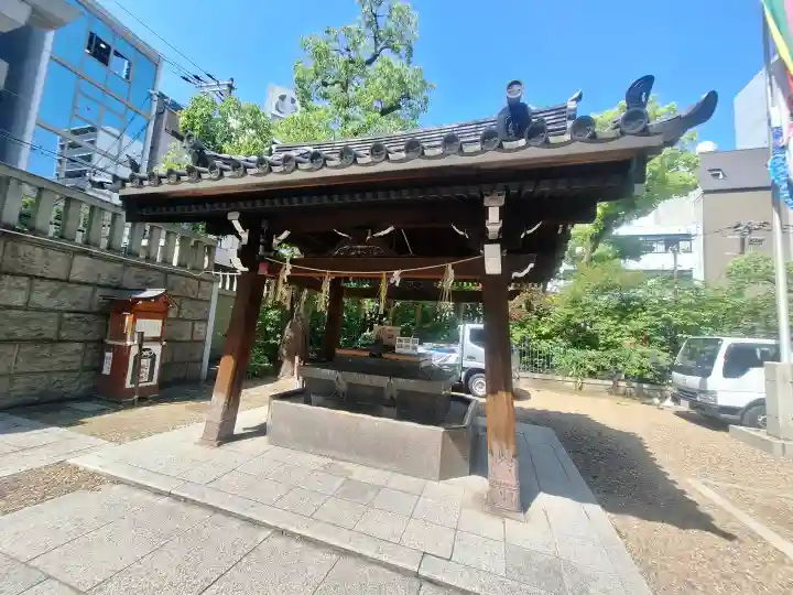 難波神社の{uncategorized: "未分類", other: "その他", undefined: "問題あり", building: "その他建物", grave: "お墓", sacred_gate: "鳥居", guardian: "狛犬", statue: "像", buddha: "仏像", history: "歴史", nature: "自然", garden: "庭園", animal: "動物", pagoda: "塔", temizu: "手水舎", mountain_gate: "山門・神門", sanctuary: "本殿・本堂", subordinate: "末社・摂社", art: "芸術", scenery: "景色", jizo: "地蔵", ema: "絵馬", goshuin: "御朱印", omikuji: "おみくじ", items: "授与品その他", amulet: "お守り", goshuincho: "御朱印帳", eats: "食事", festival: "お祭り", votive_dance: "神楽", shichigosan: "七五三参", wedding: "結婚式", experience: "体験その他", initially: "初詣", around: "周辺", anti_infection: "感染症対策"}