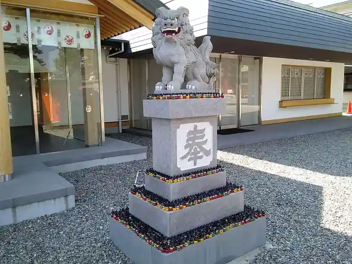 上野天満宮の狛犬