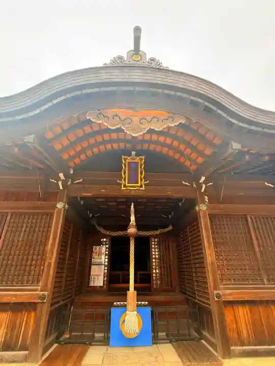 舞子六神社/まいこむの宮の{uncategorized: "未分類", other: "その他", undefined: "問題あり", building: "その他建物", grave: "お墓", sacred_gate: "鳥居", guardian: "狛犬", statue: "像", buddha: "仏像", history: "歴史", nature: "自然", garden: "庭園", animal: "動物", pagoda: "塔", temizu: "手水舎", mountain_gate: "山門・神門", sanctuary: "本殿・本堂", subordinate: "末社・摂社", art: "芸術", scenery: "景色", jizo: "地蔵", ema: "絵馬", goshuin: "御朱印", omikuji: "おみくじ", items: "授与品その他", amulet: "お守り", goshuincho: "御朱印帳", eats: "食事", festival: "お祭り", votive_dance: "神楽", shichigosan: "七五三参", wedding: "結婚式", experience: "体験その他", initially: "初詣", around: "周辺", anti_infection: "感染症対策"}