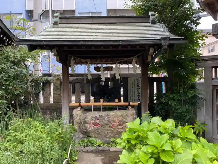 能勢妙見山別院(東京別院)の手水舎
