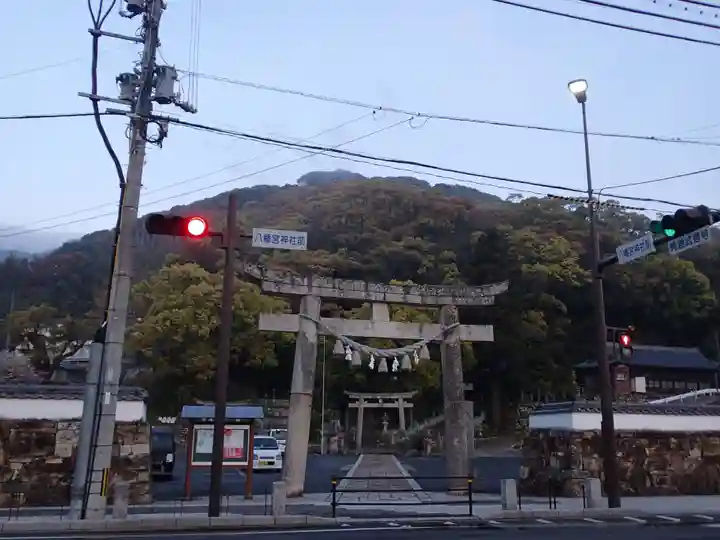 厳原八幡宮神社の鳥居