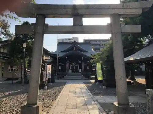 磐井神社の鳥居