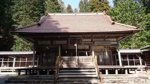 高尾穂見神社の本殿・本堂